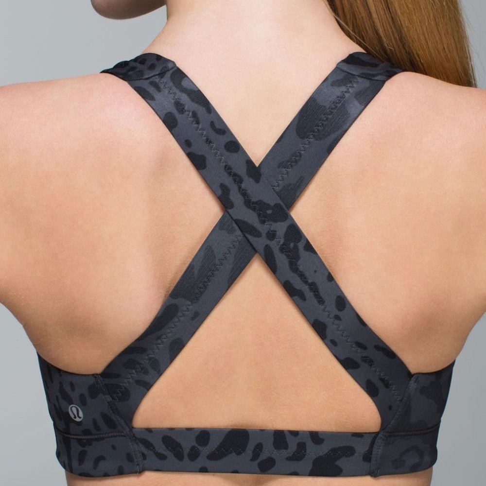 lululemon In a Flash Bra II - Animal Swirl